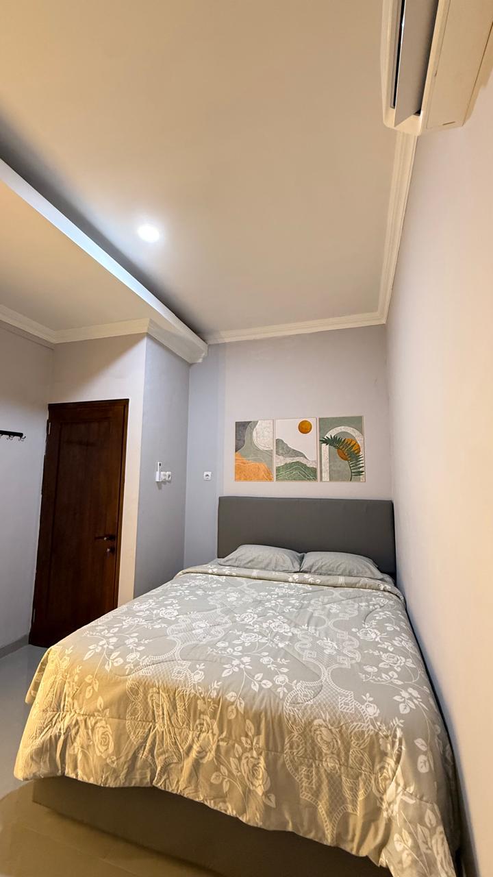 Kamar2b